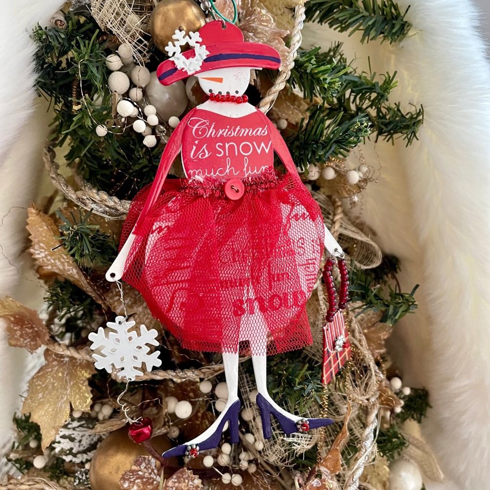 *LAST ONE* SNOW GIRL Ornament